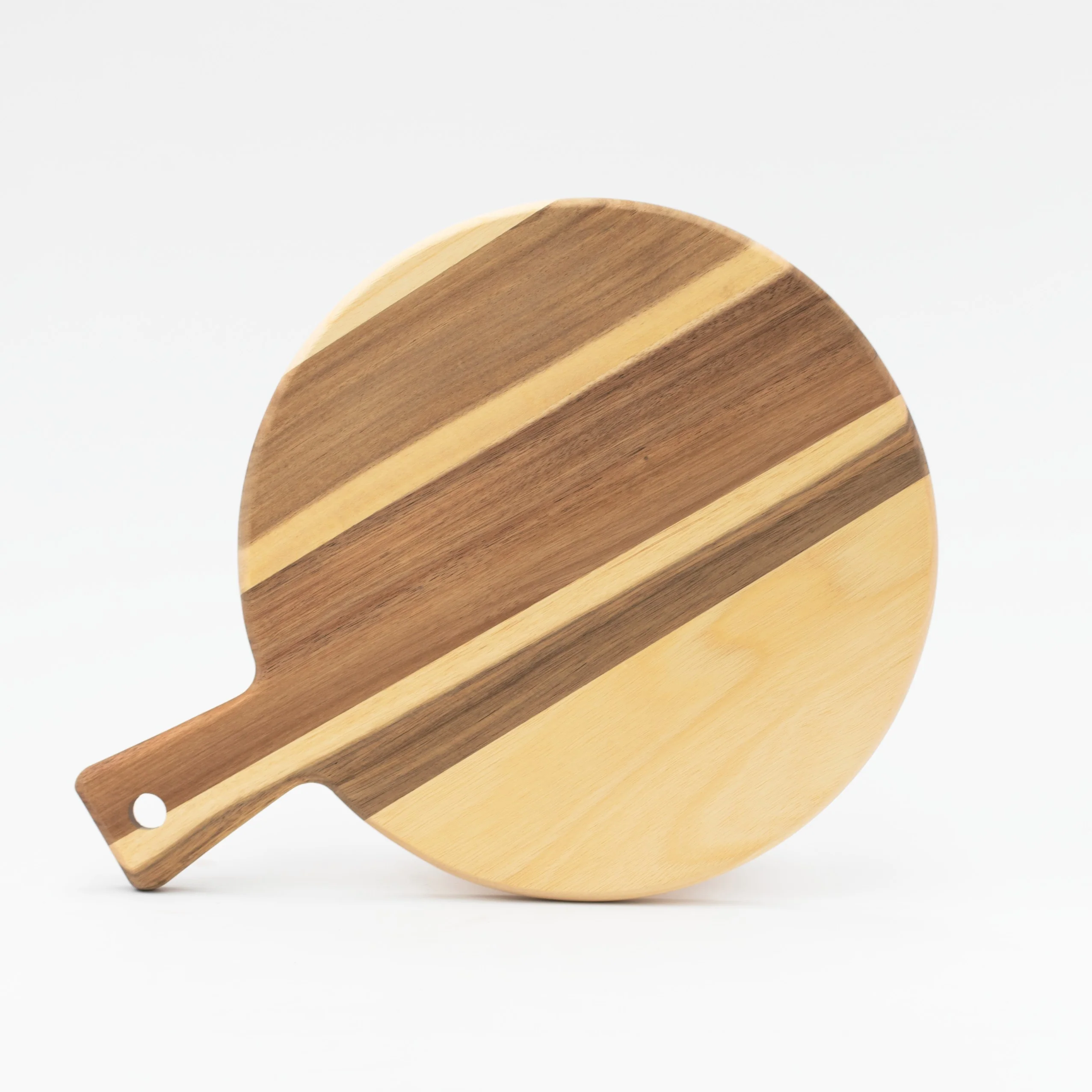 Acacia Wood Round Chopping Board with Handle 37.5 CM - Image 3