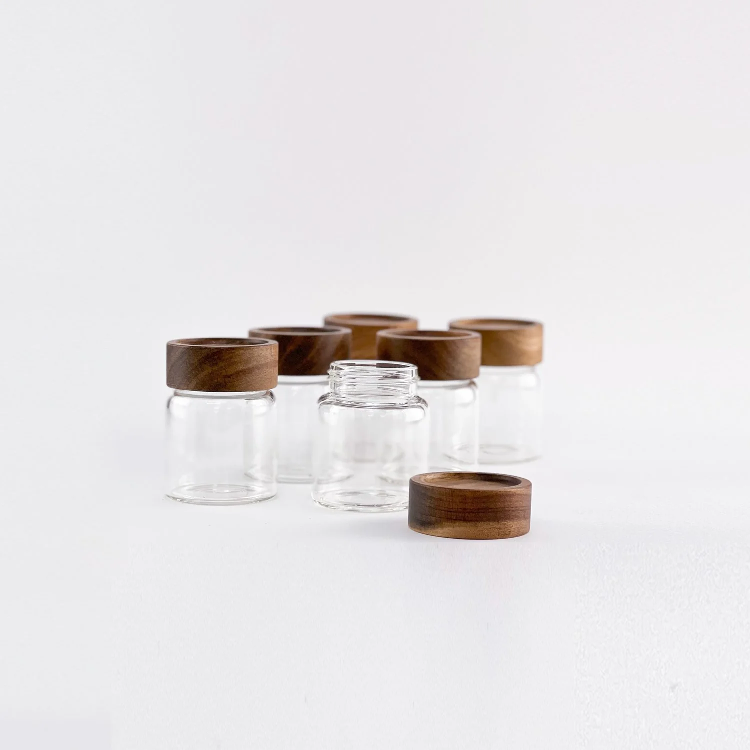 Acacia Wood Glass Spice Jar 180 ML - Image 14
