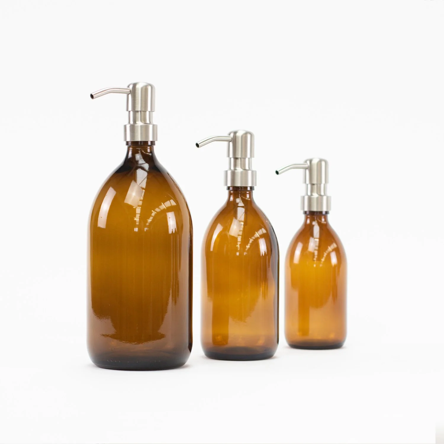 Amber Glass Bottle with Metal Pump - Image 4