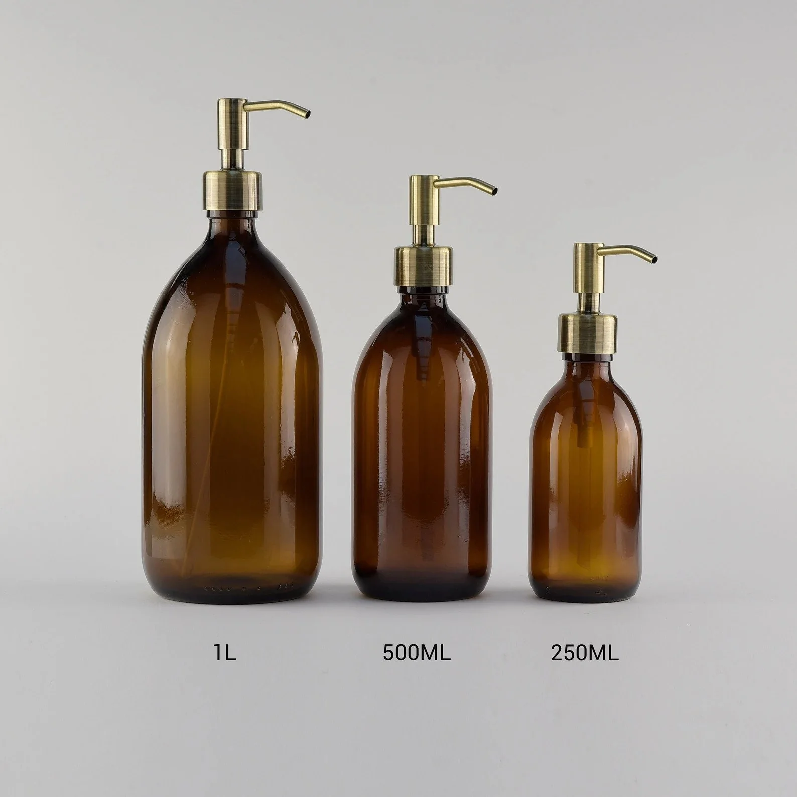 Amber Glass Bottle with Metal Pump - Image 5