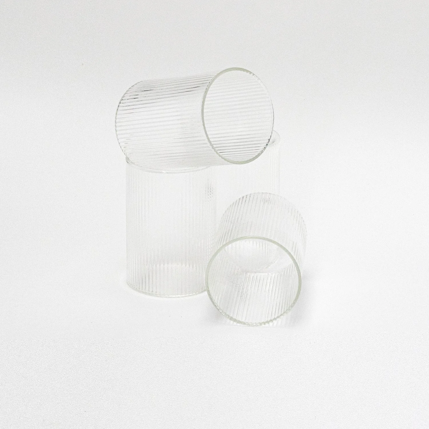 Ribbed Glass Cup 460ml Cup - Image 4