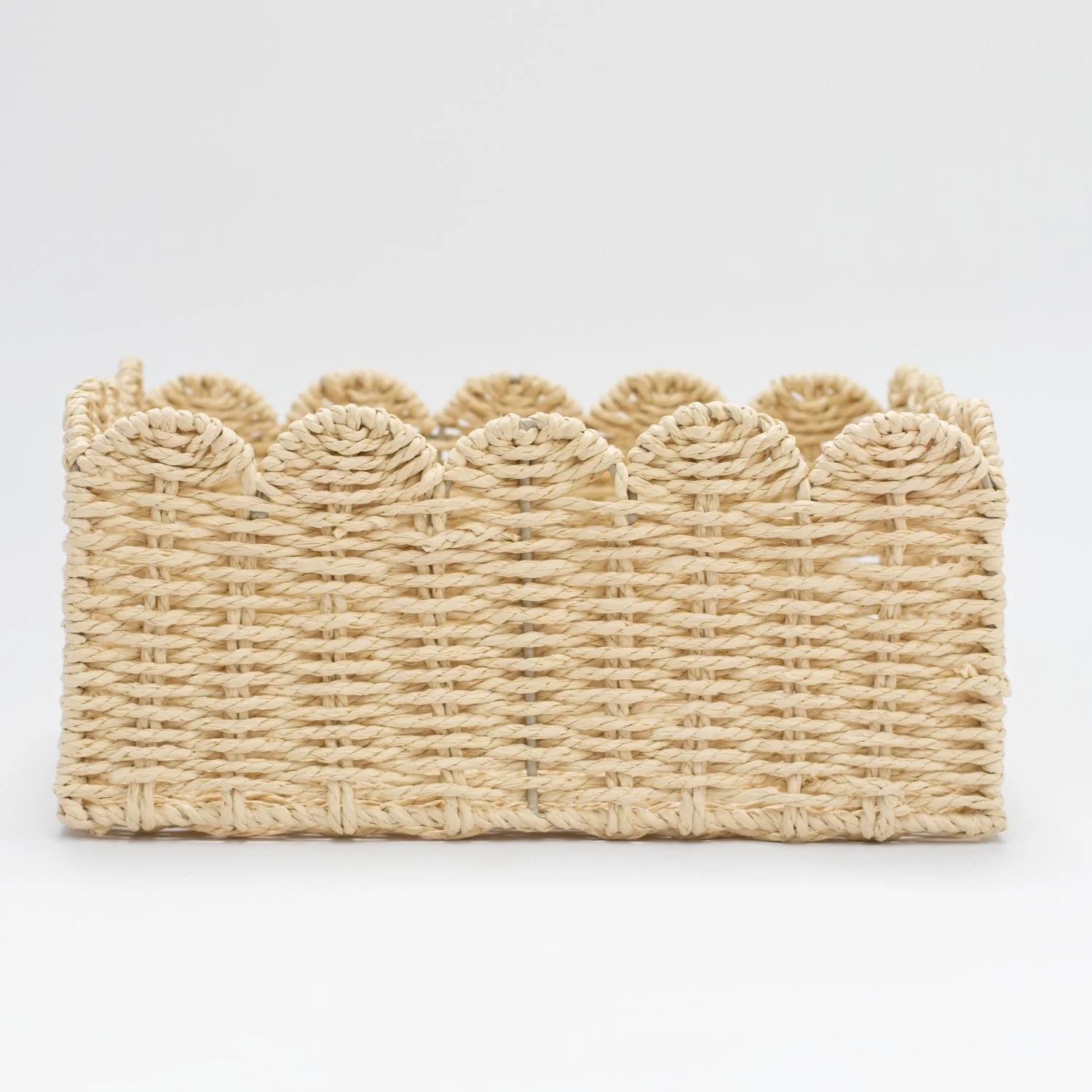 Scalloped Woven Rope Basket - Image 3