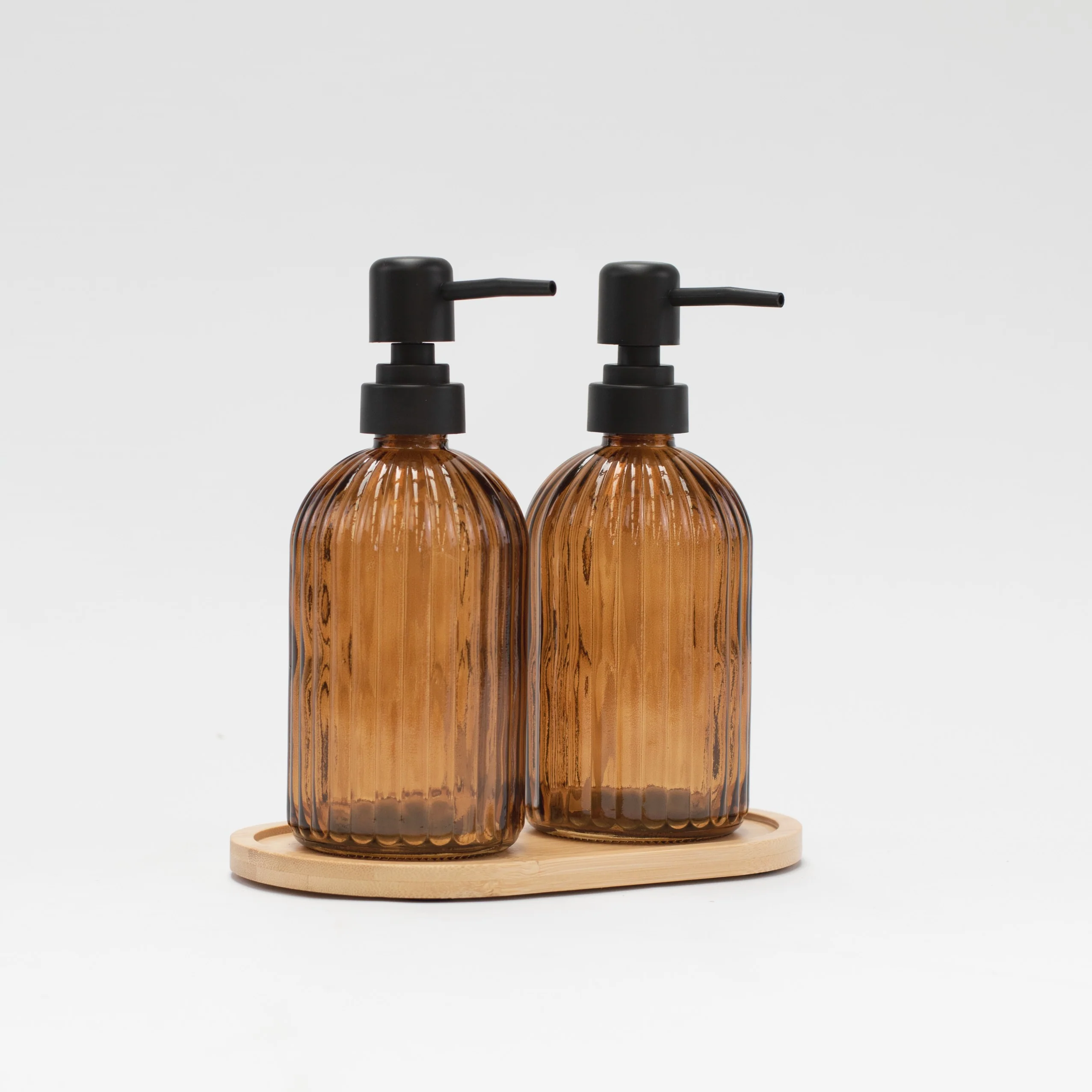 Set of 2 Ribbed Glass Amber Soap Dispenser 500 ML & Tray - Image 3