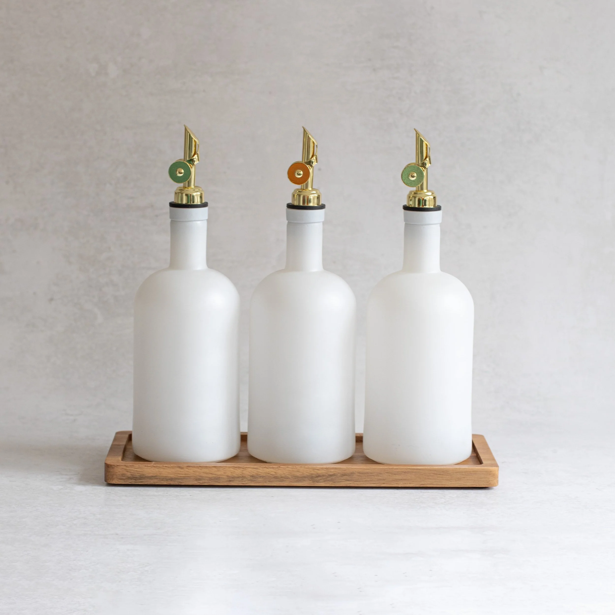 Set of 3 Frosted White Round Glass Oil Bottle 500 ML & Rectangle Tray - Image 5