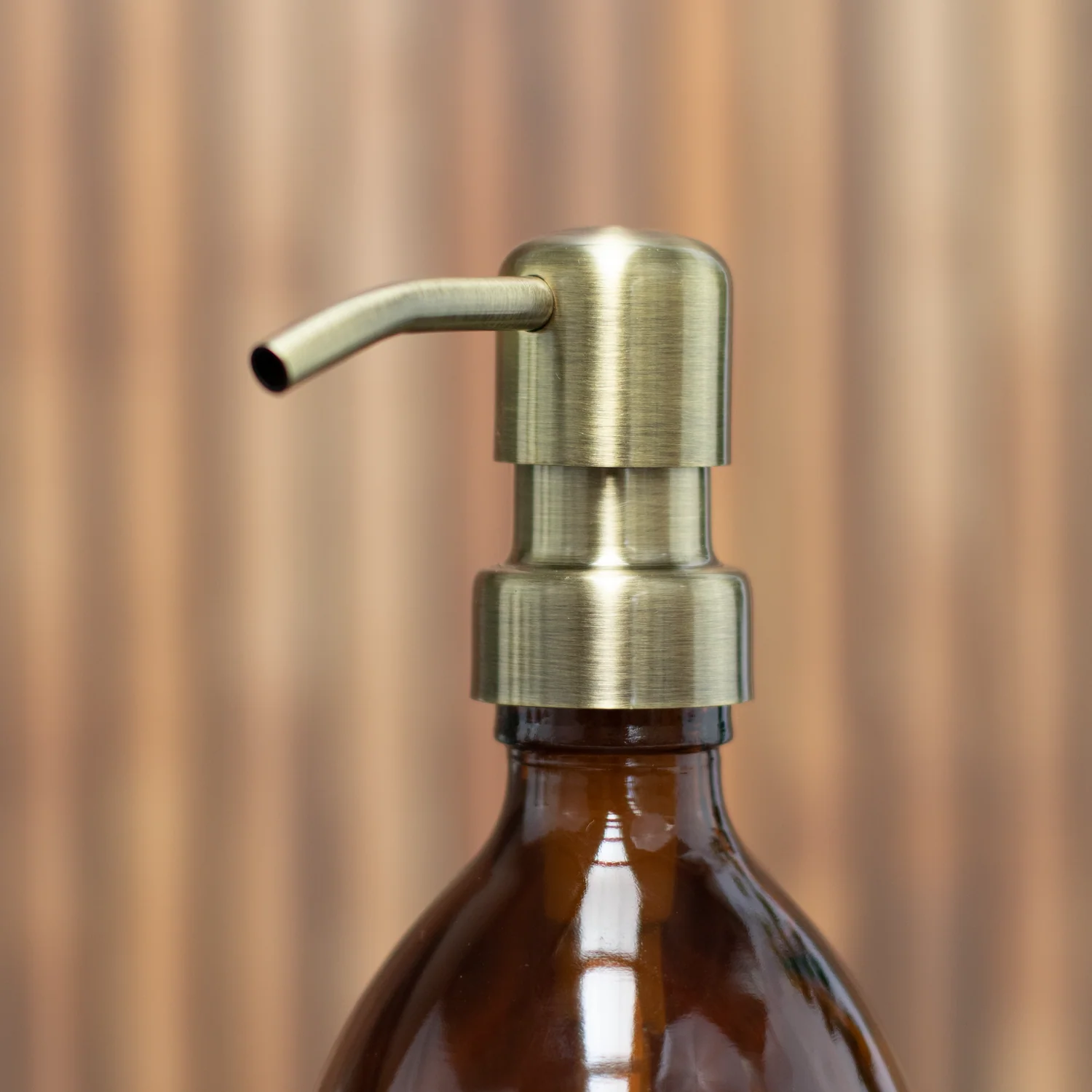 Stainless Steel, Bamboo / Plastic Pumps - Image 7